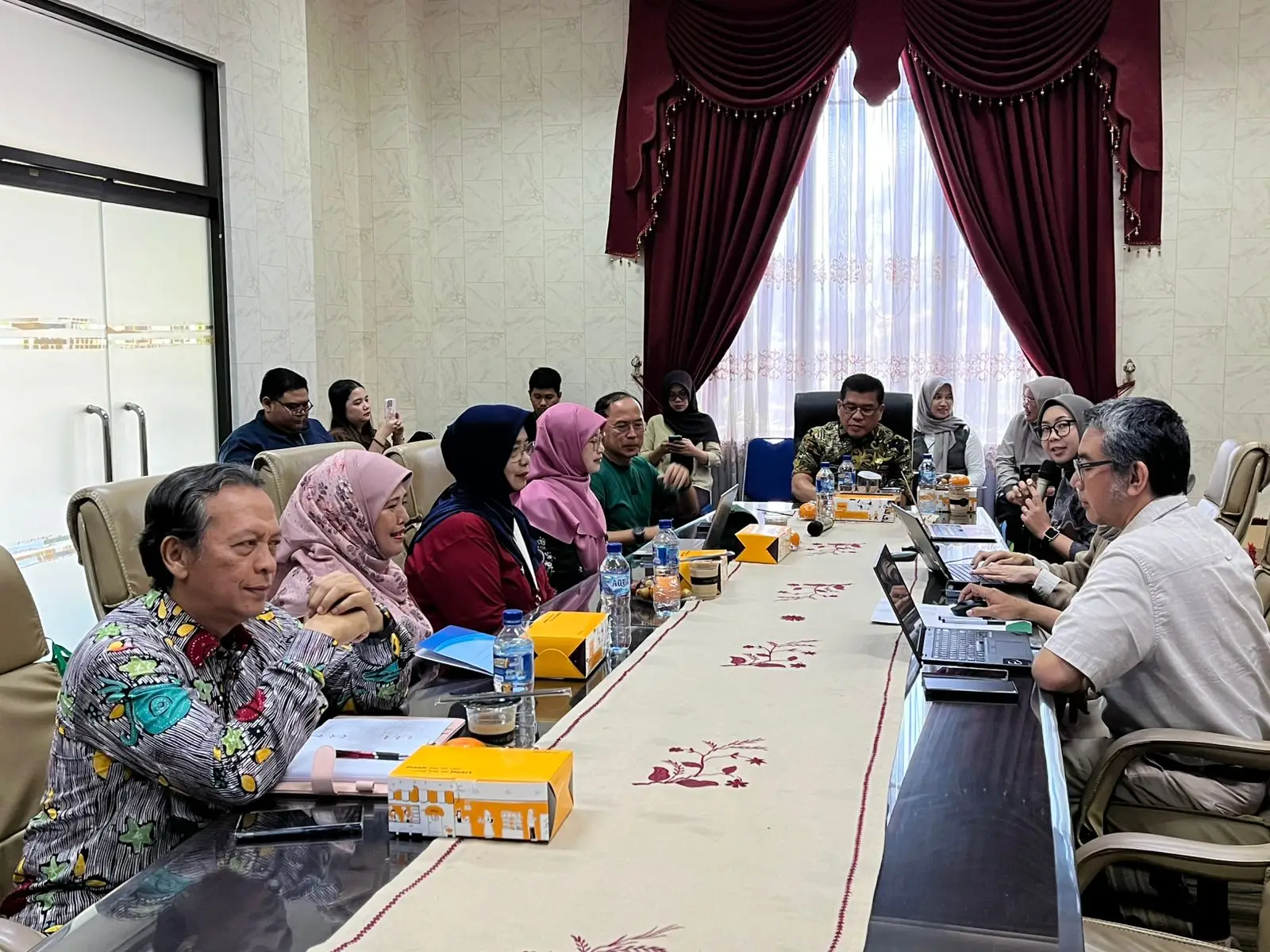 e3mzEaGDBP99j9rcRPPht42TIgJs0g2O3grjPnMM