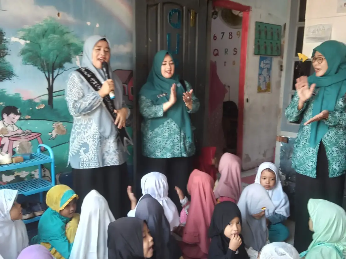 vSHgoY34OkxcJ2M4HhnMVk952pyVUMBOTZufuivV