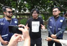 Fenomena Ferry Irwandi, Social Leader Baru yang Mobilisasi Solidaritas Rp 10 Miliar dalam 24 Jam