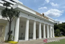 Tragedi Pantai Bondi: Indonesia Kutuk Keras Penembakan Sydney, WNI Diimbau Waspada