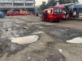 Warga Depok Keluhkan Jalan Gedoran Baru yang “Cuma Ditambal” Padahal Parah