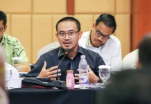 UHC Depok Dihapus, Ade Firmansyah Perjuangkan Jaminan Kesehatan Warga Miskin