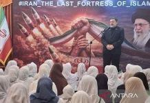 Duka Minab di Jakarta: Kedubes Iran Santuni Ratusan Siswi RI untuk Kenang Tragedi 175 Pelajar Putri