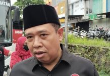 Antusias Warga Ikuti Pengobatan Gratis PDIP di Depok, Peserta Diperkirakan Tembus 1.000 Orang