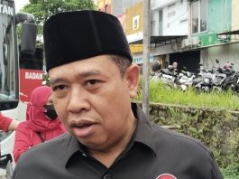 Antusias Warga Ikuti Pengobatan Gratis PDIP di Depok, Peserta Diperkirakan Tembus 1.000 Orang