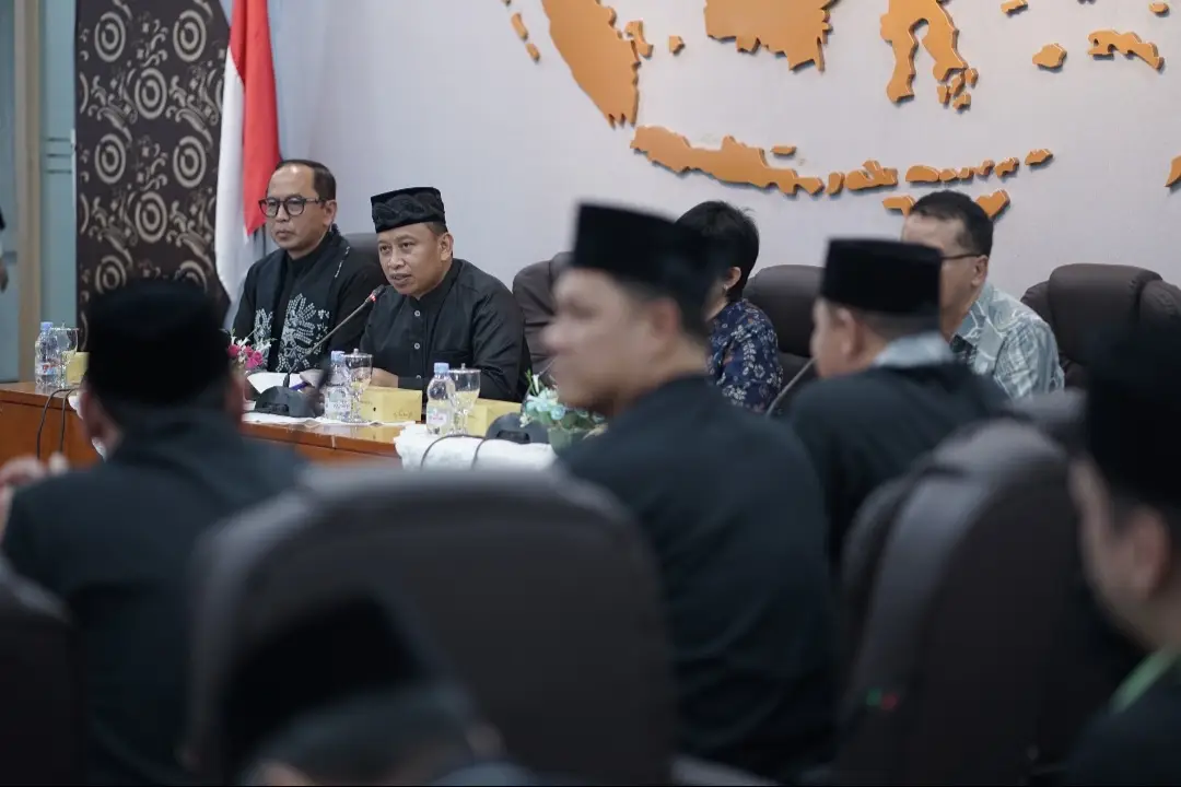 0ubZuY6e5iMeglcp9g5cgI8EqZe4Wzsg5SKAr77i