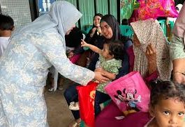 Menjaga “Pagar” Kesehatan Generasi: Nuryuliani Tinjau Program Kejar Imunisasi di Posyandu Mawar 06