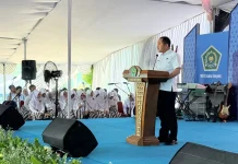 Lepas Ratusan Siswa MTsN Depok, Wakil Wali Kota Chandra Rahmansyah Tekankan Pentingnya Karakter di Luar Capaian Akademik