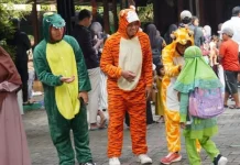 Reduksi Kecemasan Transisi Siswa Baru, SDI Ramah Anak Kemas MPLS Interaktif Lewat Parade Kostum Tematik