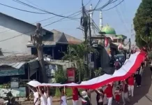 Sambut Peringatan HUT RI ke-81, Damkar Depok Bersiap Bentangkan Merah Putih Raksasa dari Puncak Pencakar Langit