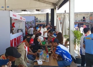 Kuliner Tradisional Pikat Ajang Internasional, Soto Ayam Laris Manis Diserbu Pembalap dan Kru GP Indonesia 2026 di Mandalika