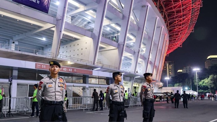 sebanyak-2820-personel-dilibatkan-pengamanan-pertandingan-fifa-asean-cup-2026-antara-vietnam-melawan-pakistan-di-stadion-gbk-d-1790936115345_169